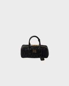 MIU MIU Matelasse Nappa Leather Bag | 繆繆 手袋 (Black)