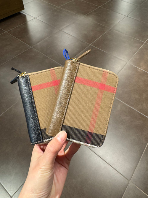 BURBERRY Mini Zip Around Wallet | Burberry Wallet (Multicolor)
