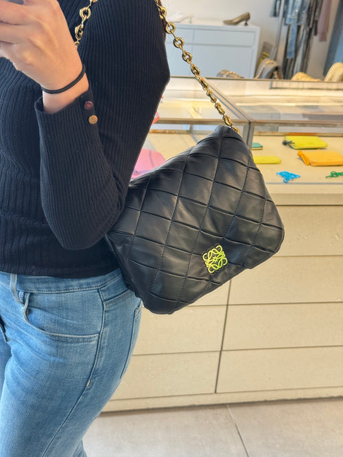 LOEWE Pleated Leather Puffer Goya | Loewe Handbag (Black)