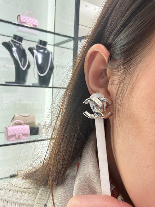 Chanel CC Earrings | 香奈兒 CC 耳環 (多色)