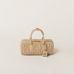 MIU MIU Matelasse Nappa Leather Bag | 繆繆 手袋 (Sand Beige)