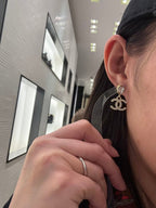 CHANEL Crystal CC Drop Earrings | 香奈兒 水晶 CC 墜式耳環 (金色) - LONDONKELLY 英國名牌代購
