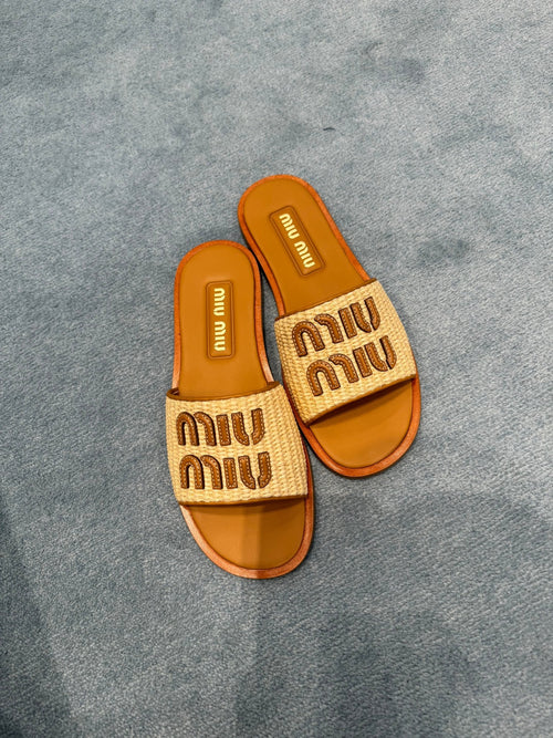 MIU MIU Raffia-Effect Woven Fabric Slides | 繆繆 拖鞋 (啡色) - LondonKelly 英國名牌代購