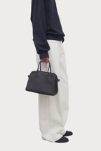 THE ROW Soft Margaux 10 Bag Leather | 手袋 (黑色) - LONDONKELLY 英國名牌代購